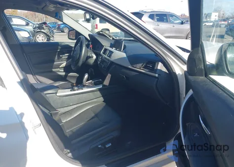 2016 BMW 320I xDrive from USA, damaged, VIN WBA8A3C58GK689368